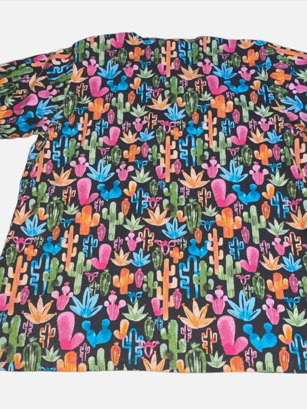 UA Scrubs Sz Large Gray Pink Western Cactus Plant Scrub Shirt Top Nurse Vet Tech - Picture 3 of 9